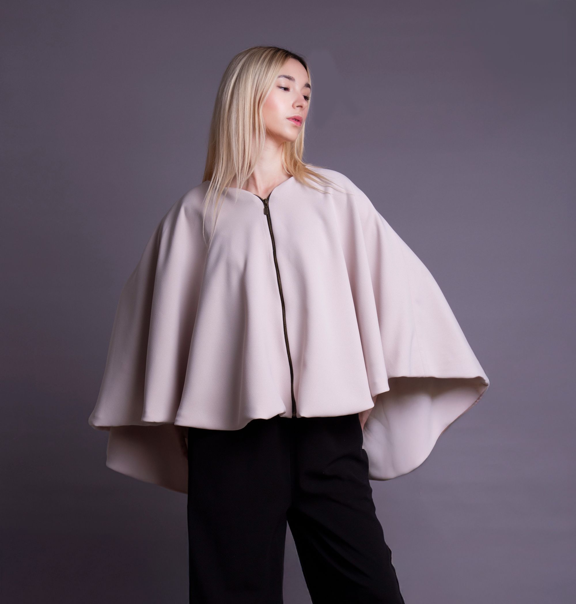 Lila Blouse — Leslie Serratos